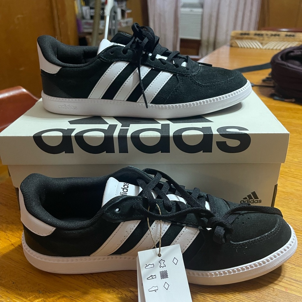 Adidas Women’s Breaknet Sleek Black and White Shoes